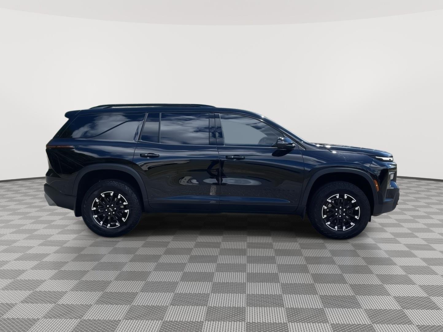 Used 2024 Mosaic Black Metallic Chevrolet AWD Z71 image 4