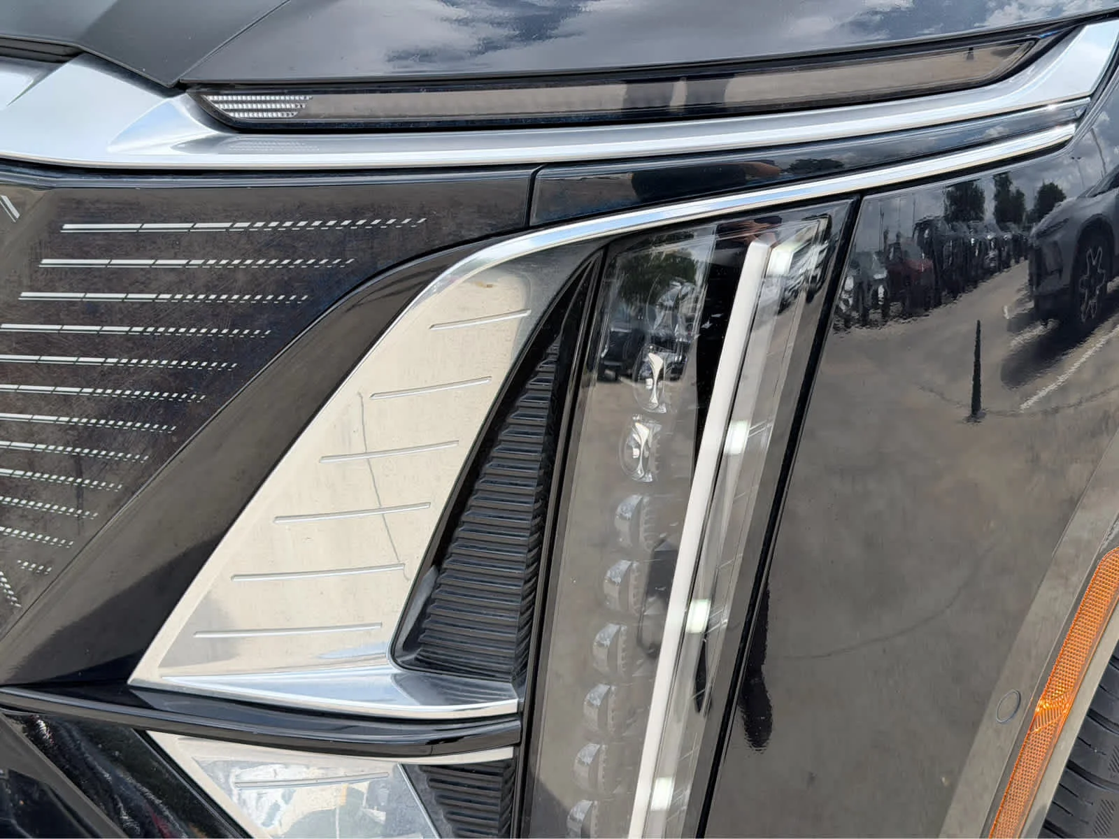 Certified Used 2023 Stellar Black Metallic Cadillac Luxury image 9