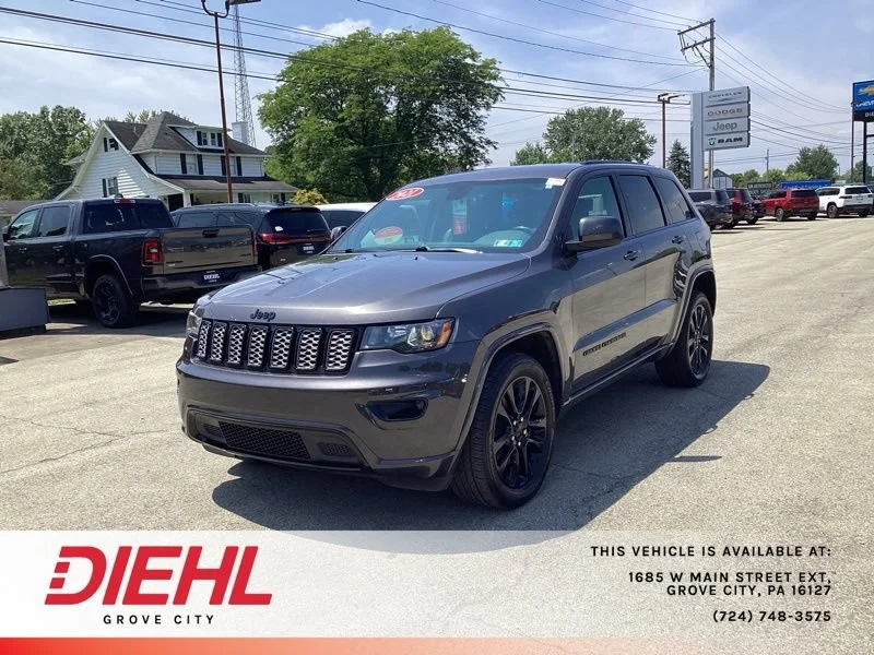 Used 2021 Gray Jeep Laredo X 4x4 image 3