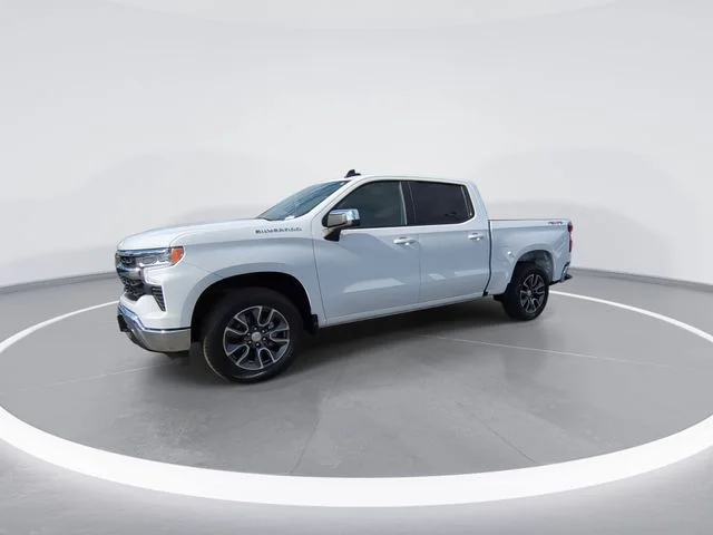 Used 2023 White Chevrolet LT image 4