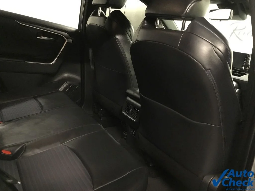 Used 2019 Silver Toyota XSE image 35