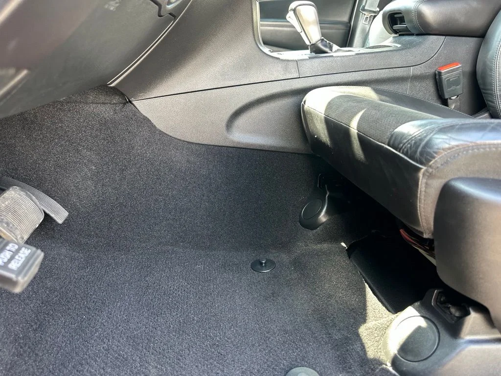 Used 2021 Black Jeep Laredo X image 28