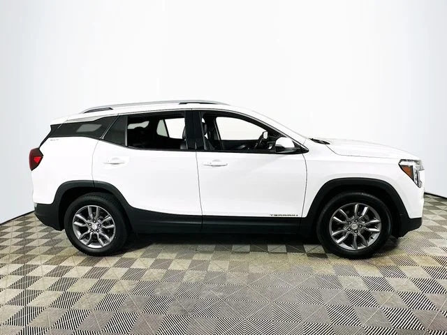 Certified Pre-Owned 2024 GMC Terrain SLT