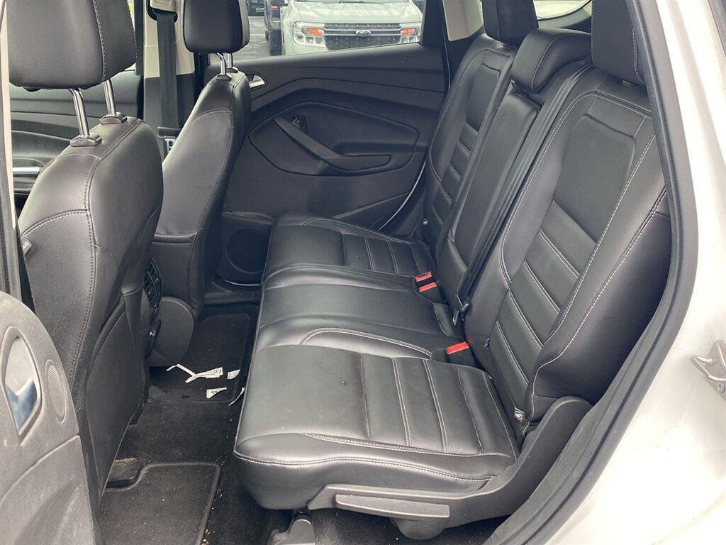 Used 2017 White Platinum Metallic Tri-Coat Ford Titanium image 14