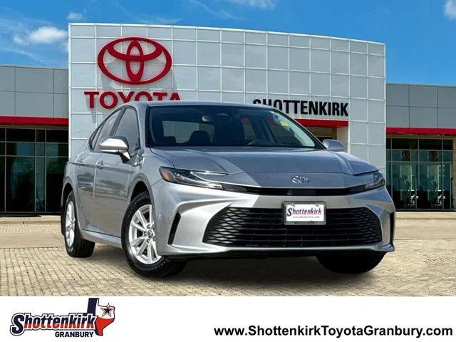 Used 2025 Silver Toyota LE image 1