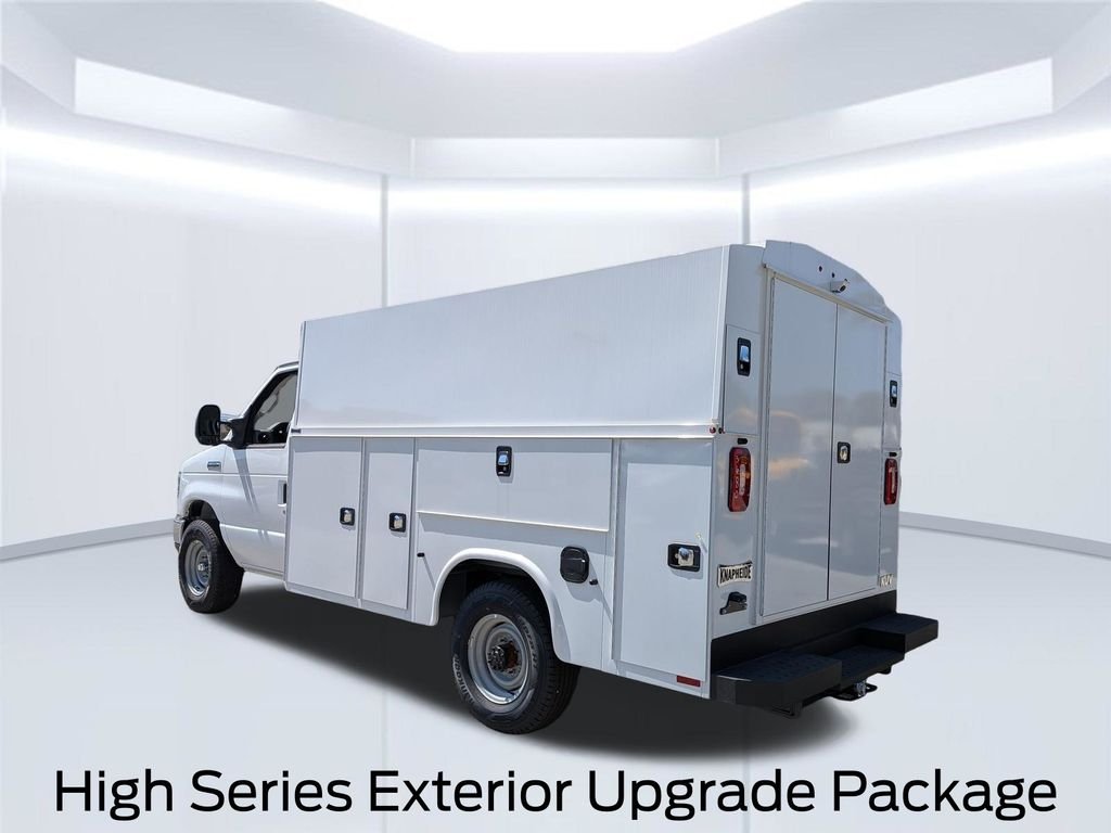 New 2026 Oxford White Ford E-350 SRW image 2