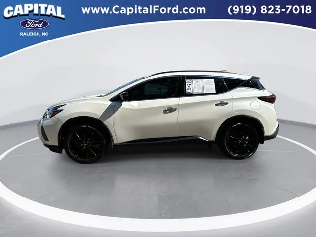 Used 2023 White Nissan SV image 5
