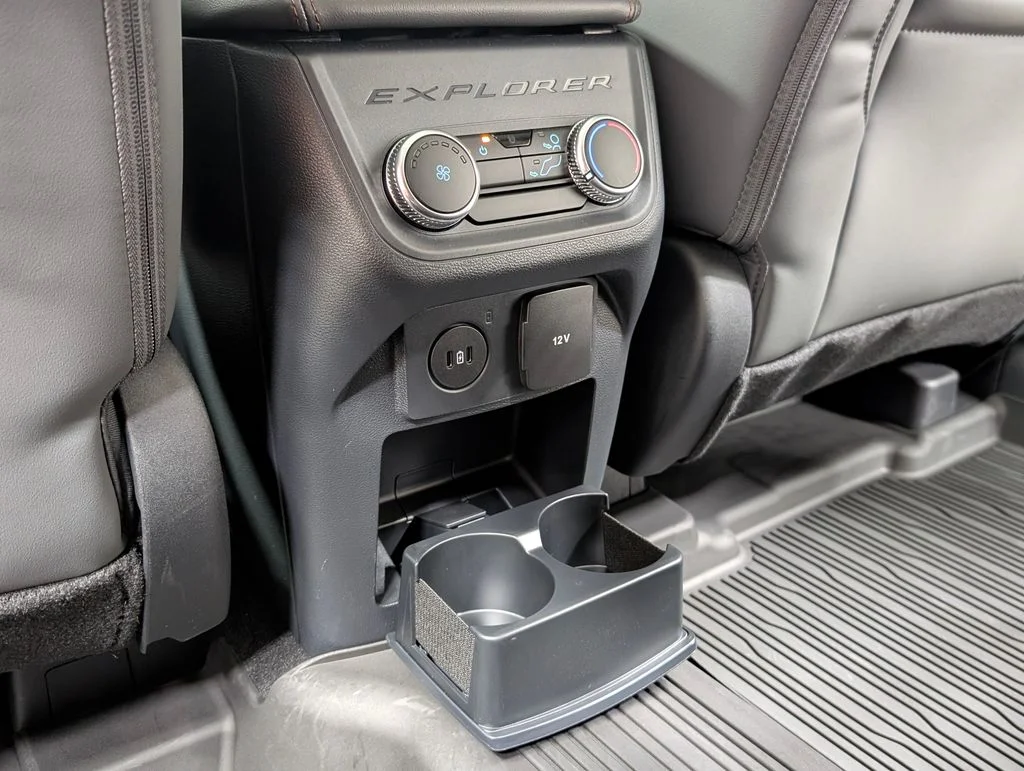 New 2026 Vapor Blue Metallic Ford Active image 14