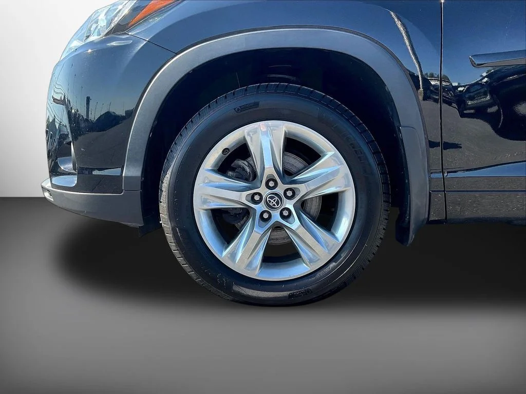 Used 2018 Black Toyota Limited image 33