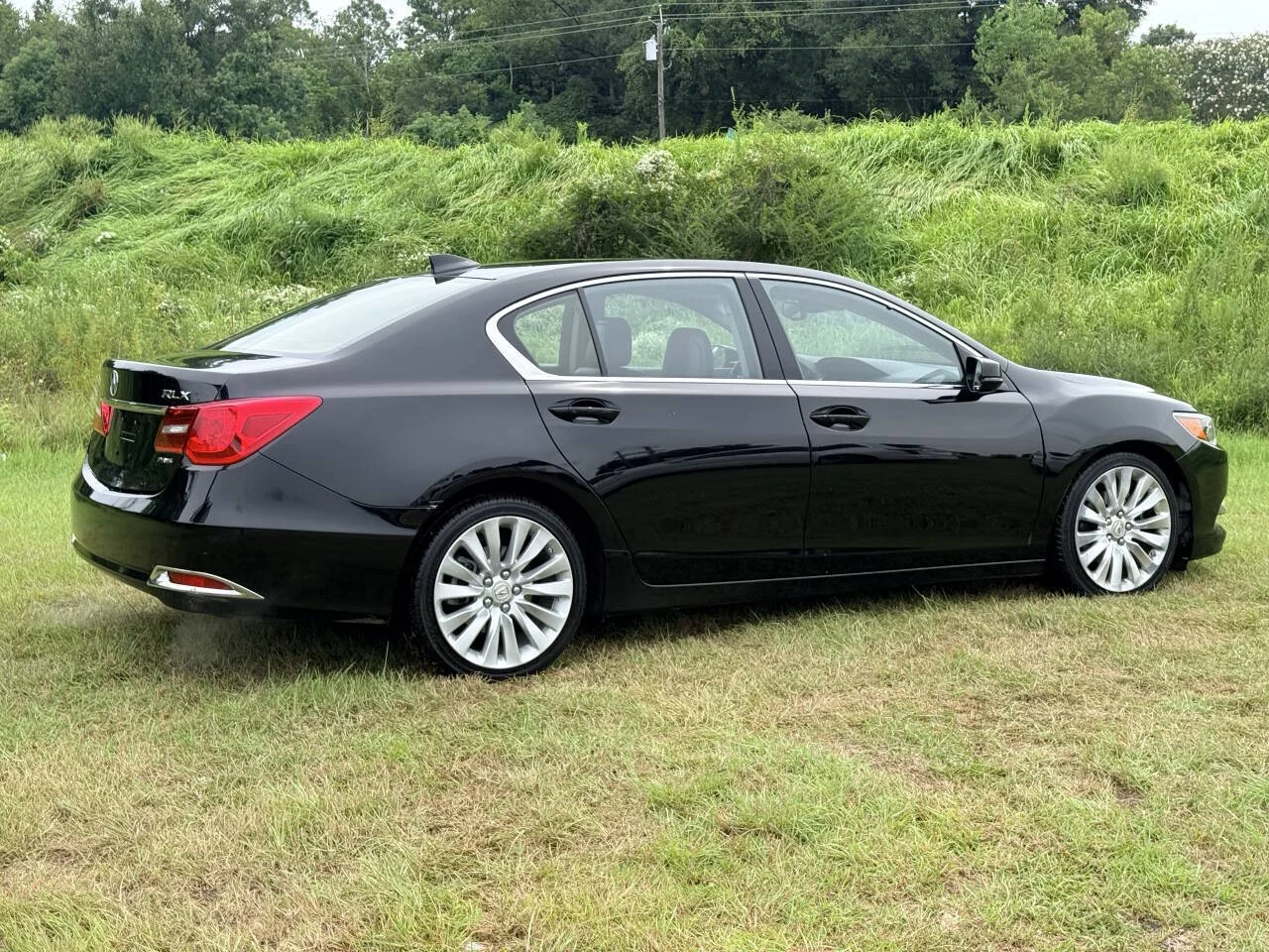 Used 2015 Black Acura w/Tech 4dr Sedan w/Technology Package image 5