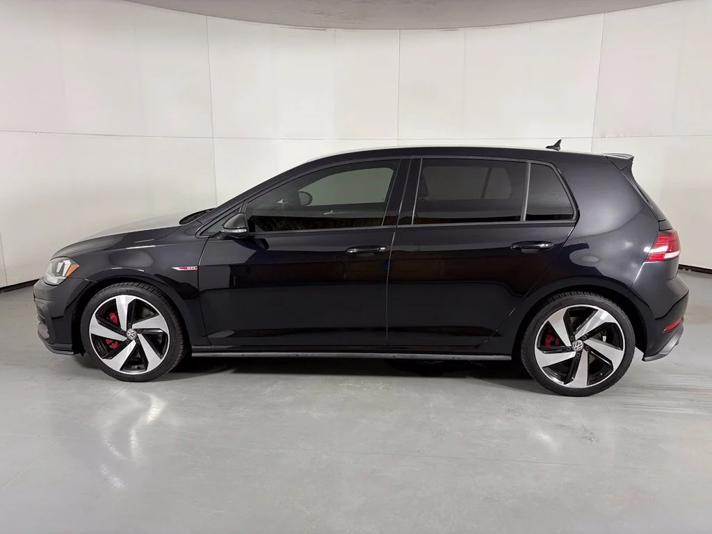 Used 2021 Black Volkswagen 2.0T S image 5