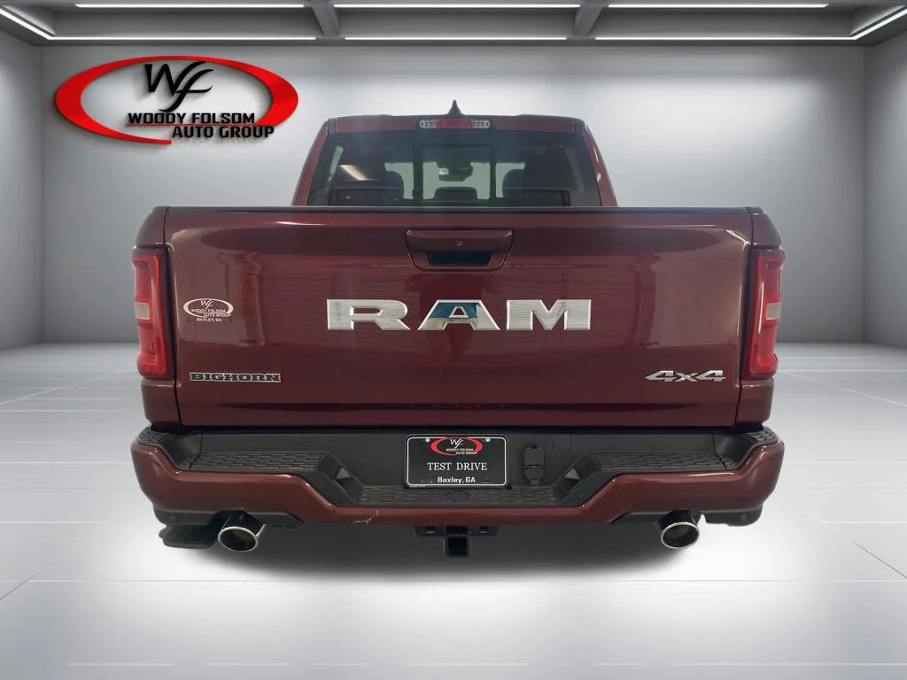 New 2026 Delmonico Red Pearl-Coat Exterior Paint RAM Big Horn/Lone Star image 9