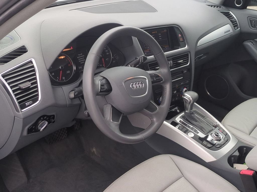 Used 2013 Silver Audi 3.0T Premium Plus image 13