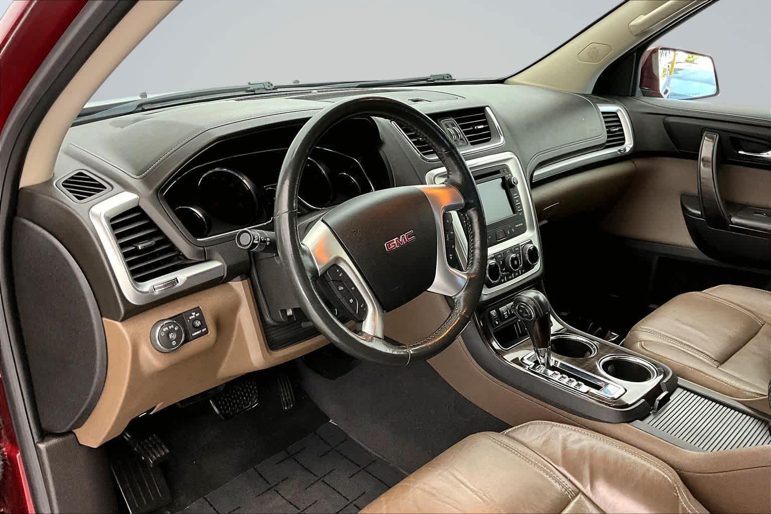 Used 2015 GMC Acadia SLT2 with VIN 1GKKVSKD9FJ307938 for sale in Des Moines, IA