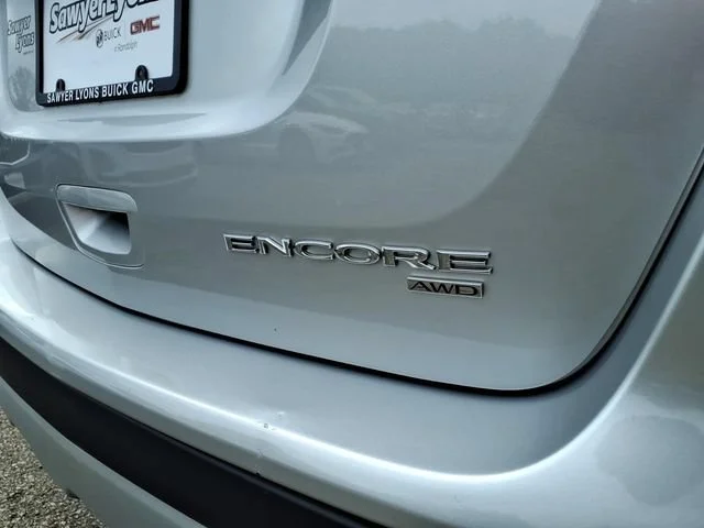 Photo 7