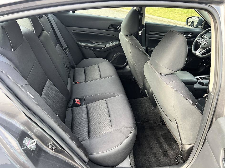Certified Used 2025 Gun Metallic Nissan SV image 16