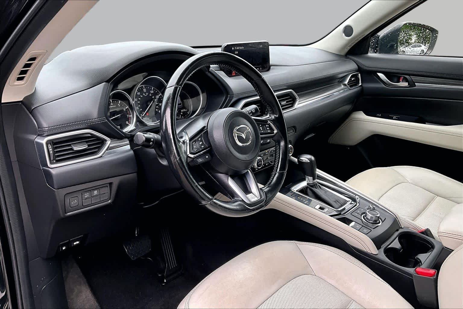 Used 2018 Jet Black Mica Mazda Grand Touring image 17