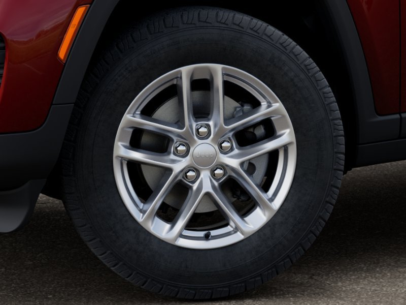 New 2025 Velvet Red Pearlcoat Jeep Laredo image 32