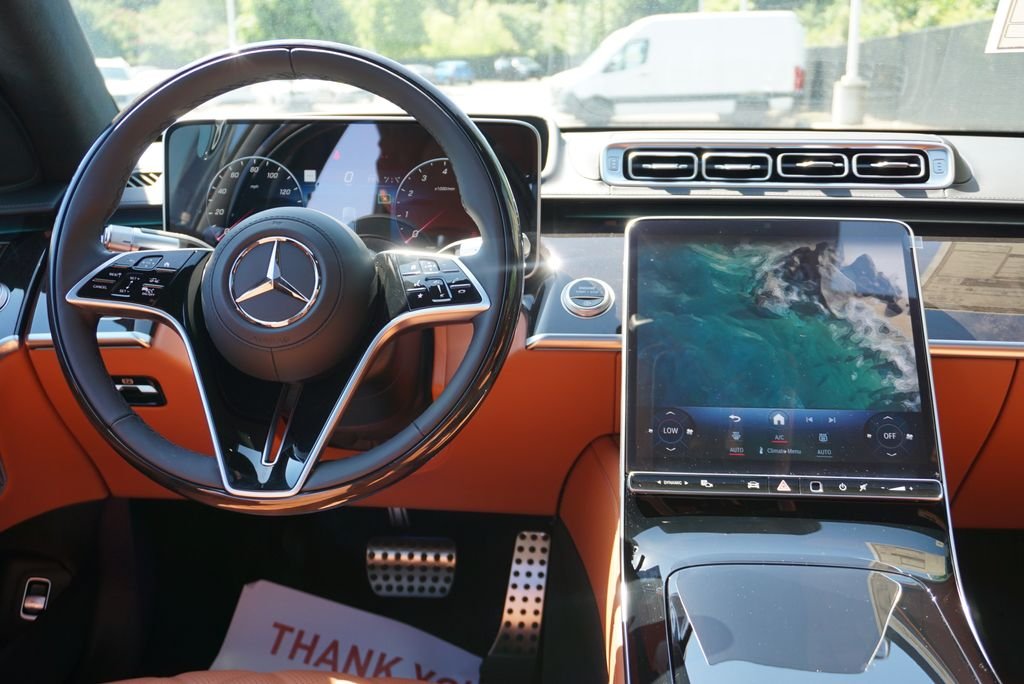 New 2026 Graphite Grey Metallic Mercedes-Benz S 580 image 18