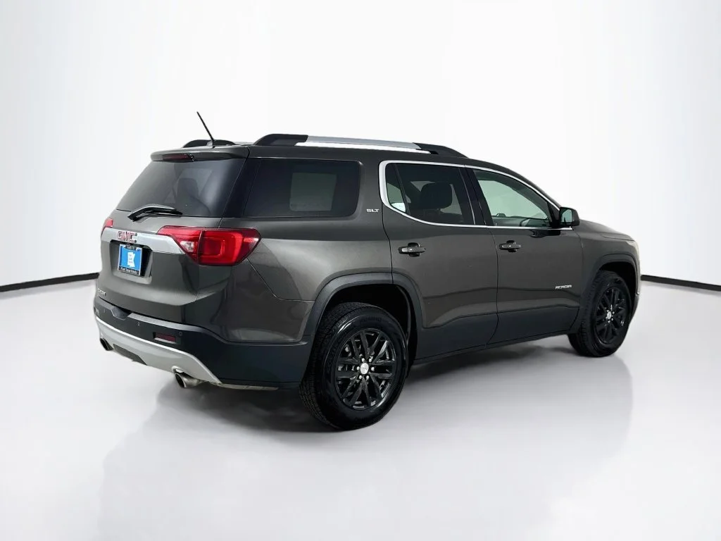 Used 2019 Smokey Quartz Metallic GMC SLT-1 image 8