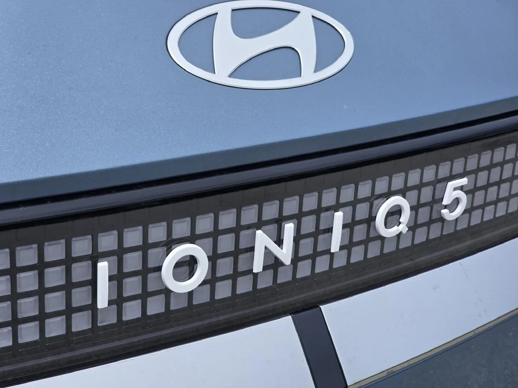 New 2027 Blue Hyundai Limited image 6