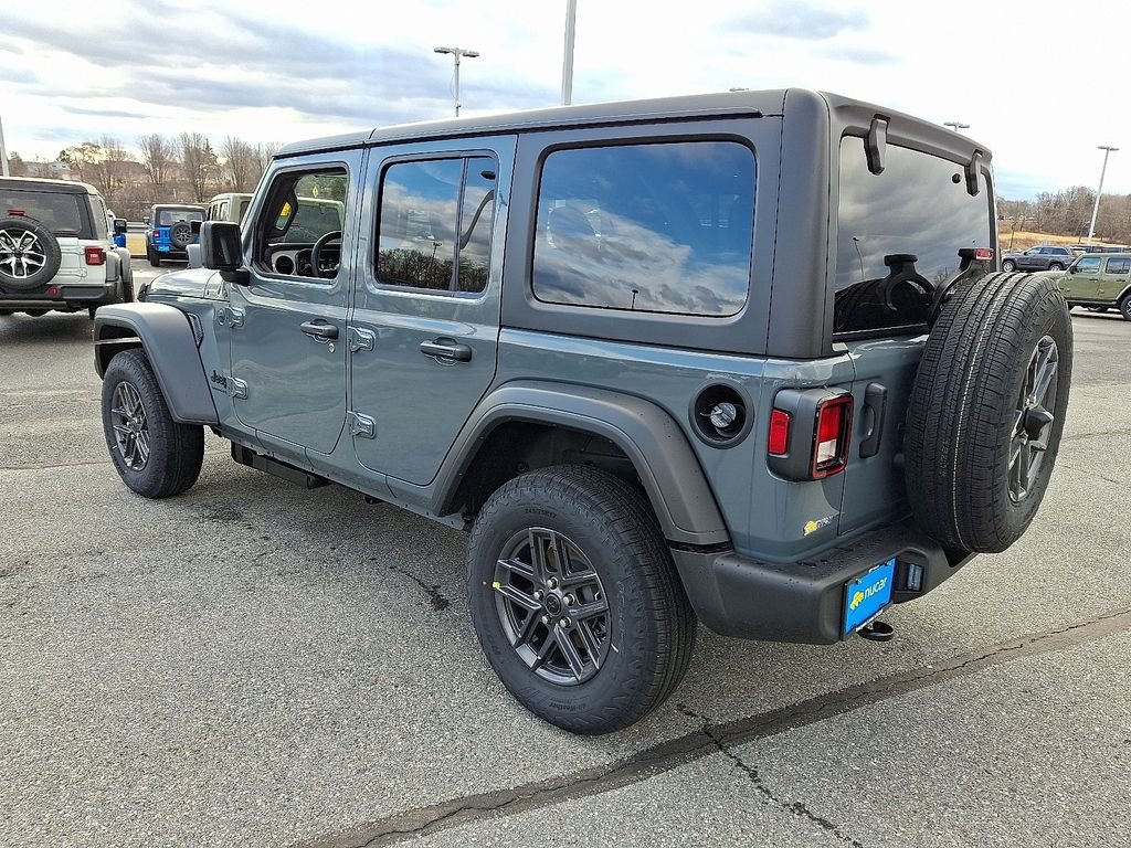 New 2026 Anvil Clearcoat Jeep Sport S image 3