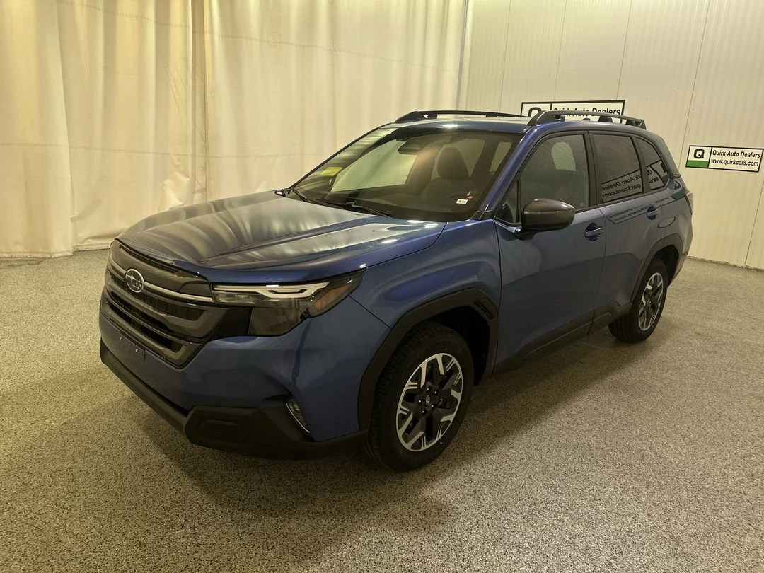 New 2026 Daybreak Blue Pearl Subaru Premium image 4