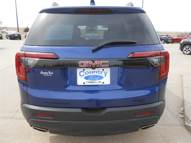 Used 2023 Ultra Blue Metallic GMC  image 7