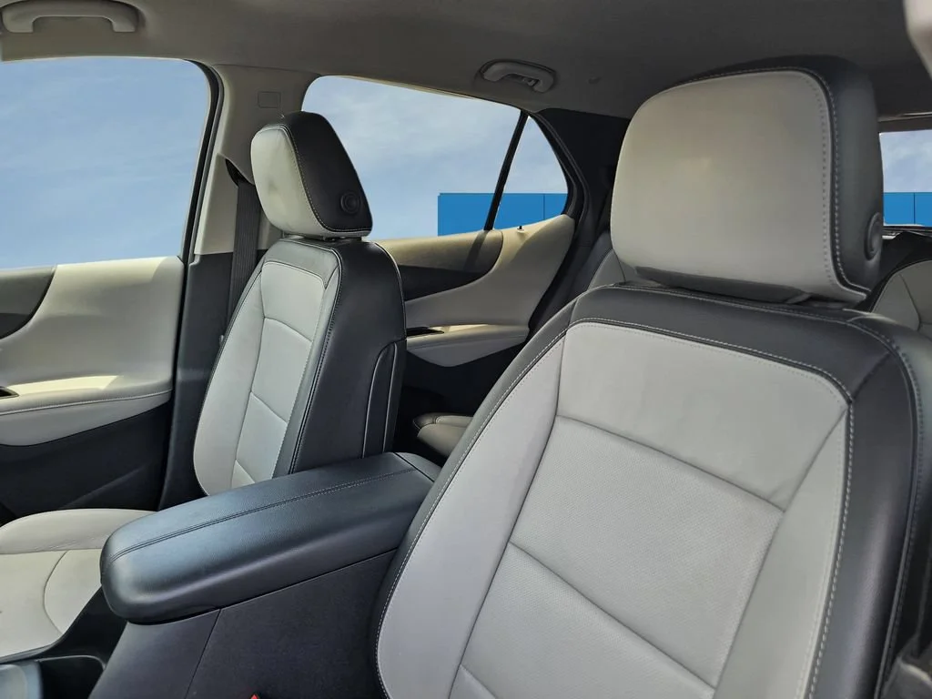 Used 2019 NIGHTFALL GRAY METALLIC Chevrolet Premier image 18