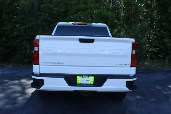 Used 2023 Summit White Chevrolet Custom image 15