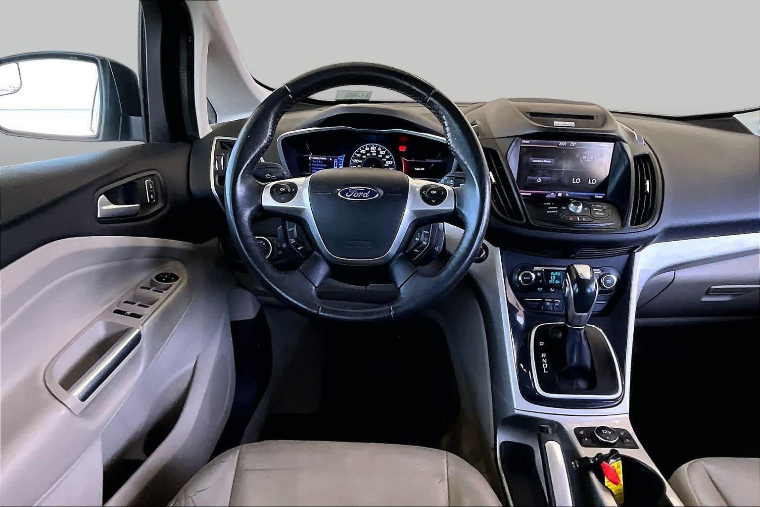 Used 2013 Sterling Gray Metallic Ford SEL image 5