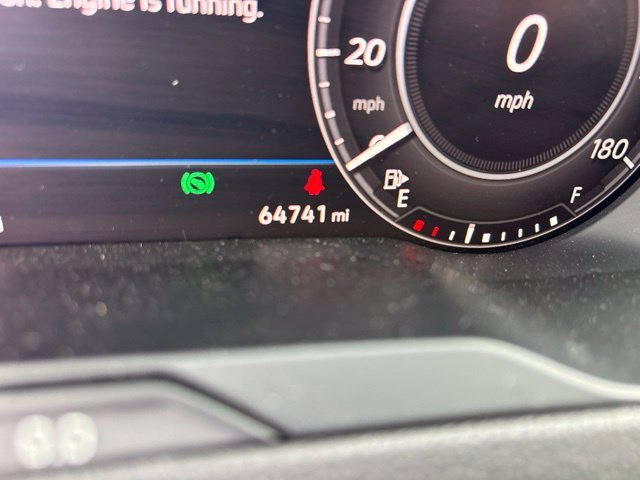 Used 2019 Red Volkswagen 2.0T SEL image 21