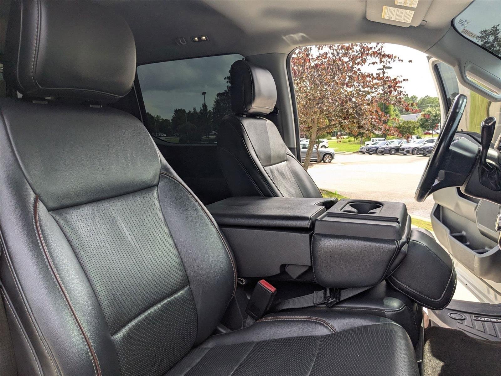 Used 2021 Oxford White Ford LARIAT image 46