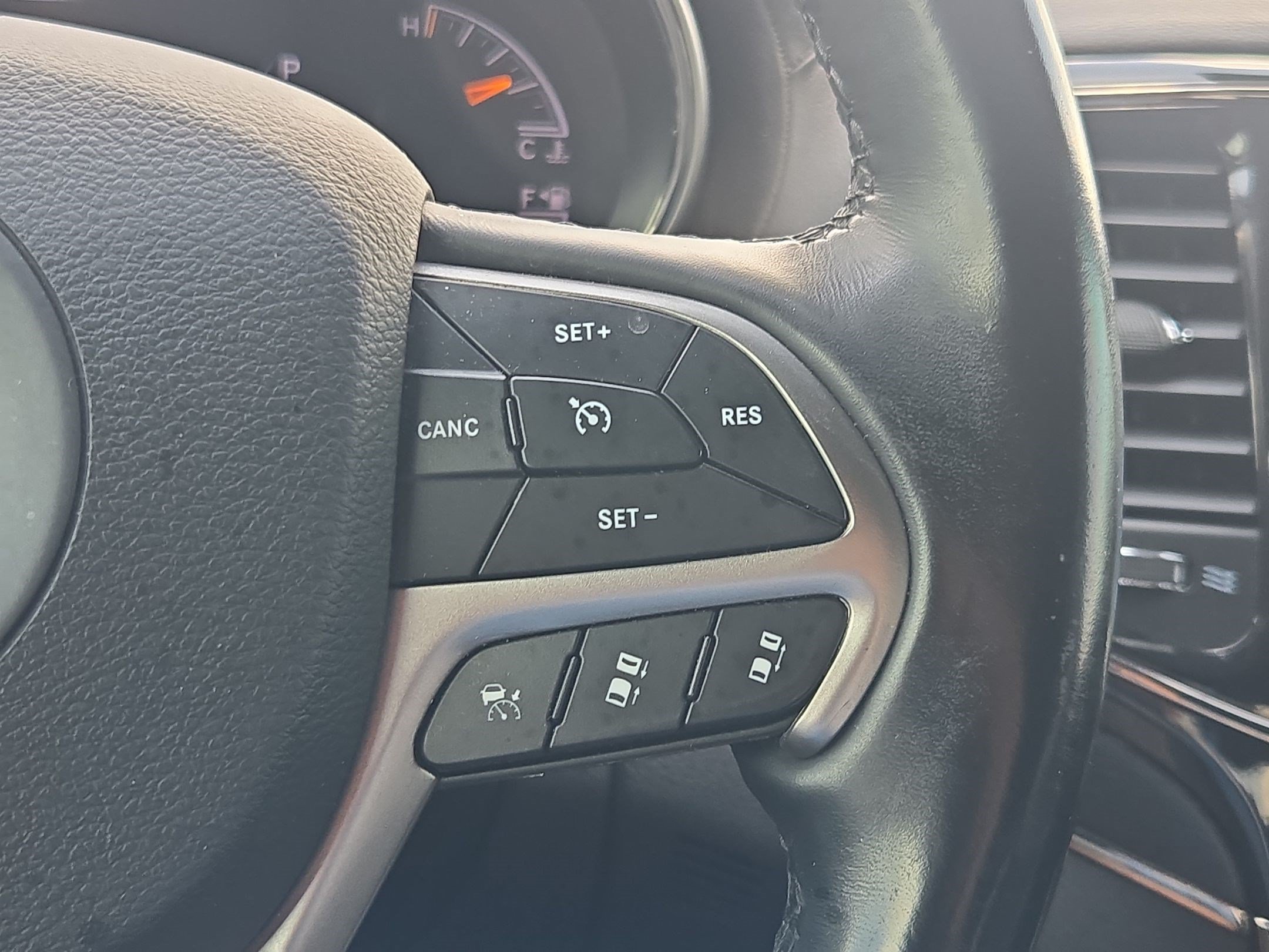Used 2021 Bright White Clearcoat Jeep Overland image 17