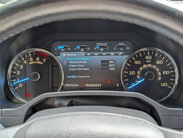 Used 2015 Guard Metallic Ford Platinum image 15