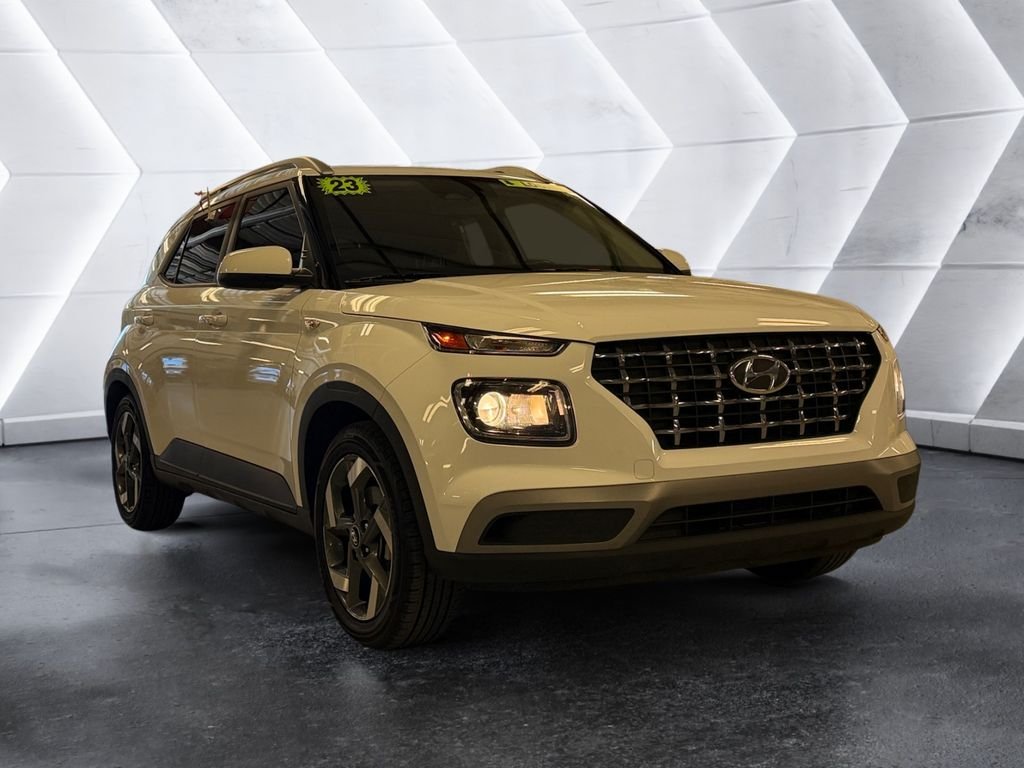 2023 Hyundai Venue SEL