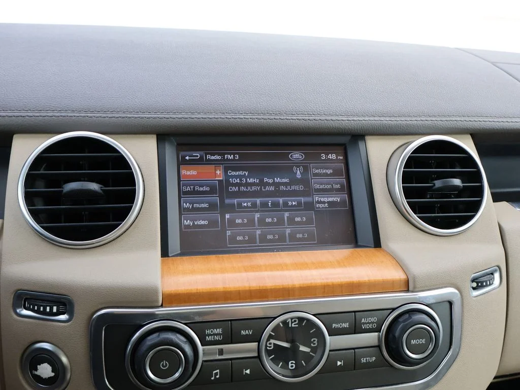 Used 2012  Land Rover HSE image 23