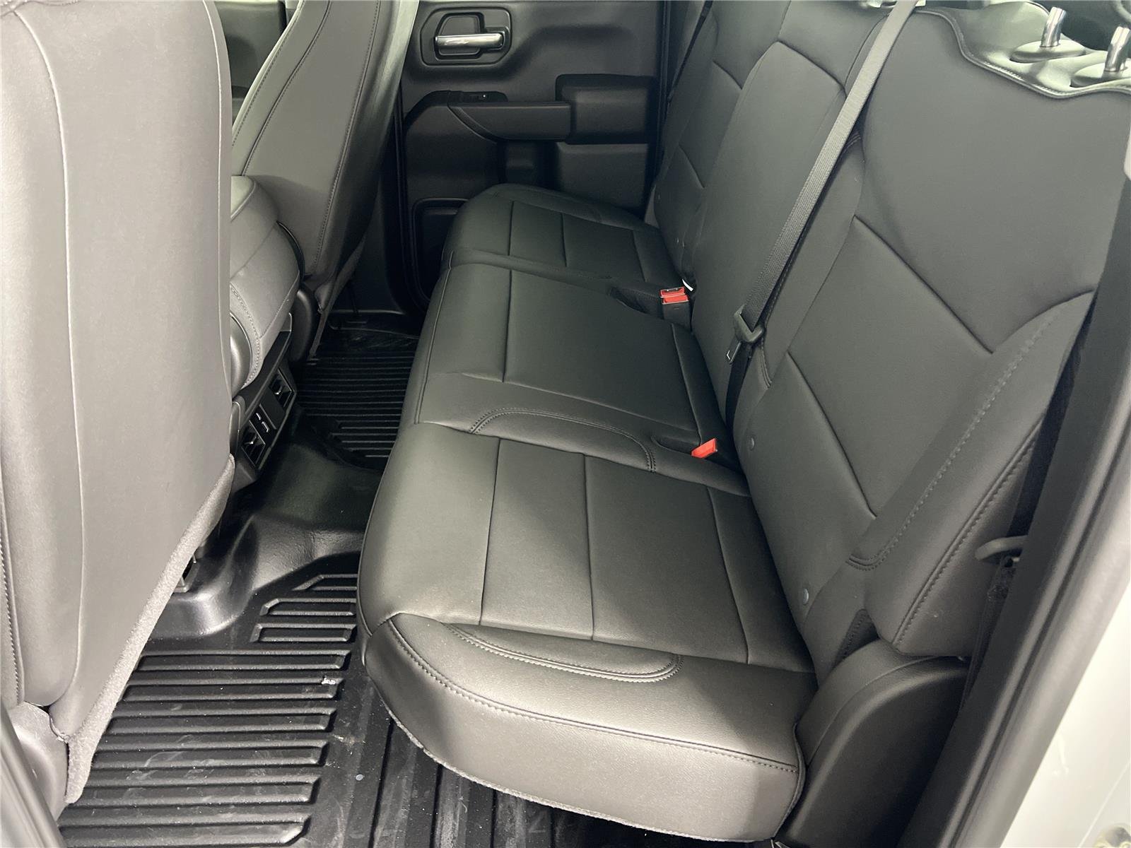 2026 GMC Sierra 2500HD Pro - Photo 18