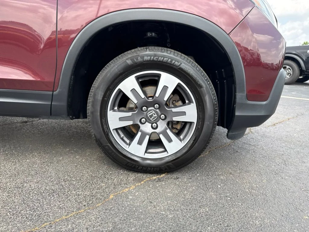 Certified Used 2018  Honda RTL-T image 36