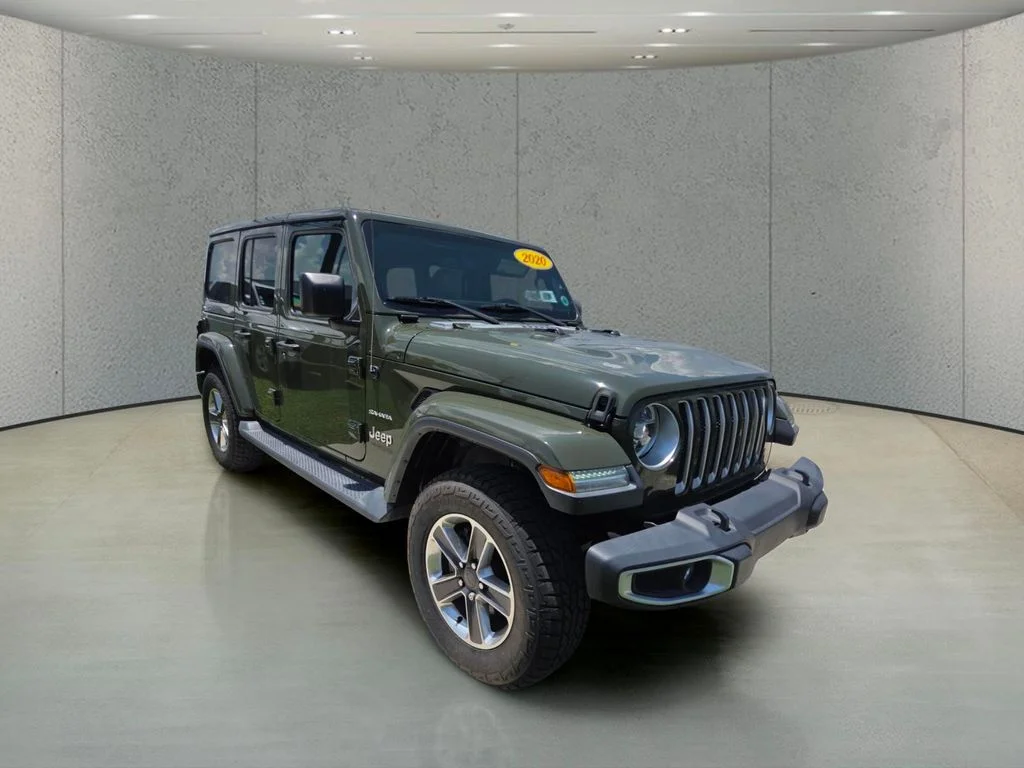 Used 2020 Green Jeep Unlimited Sahara image 7