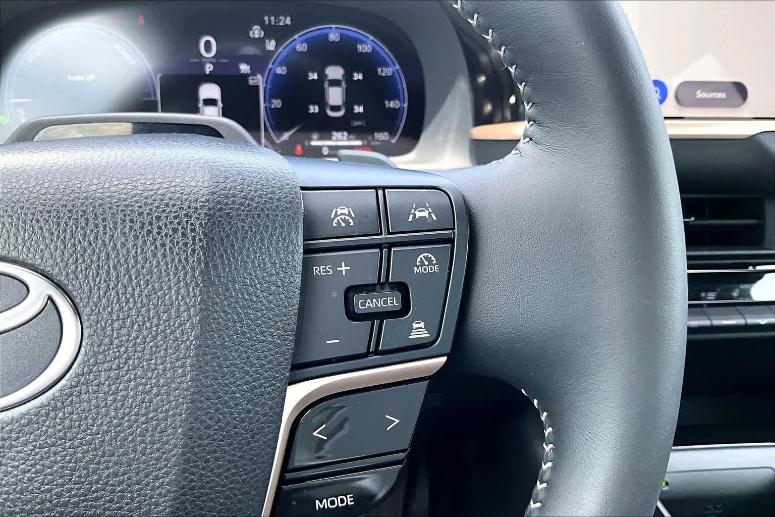 2026 Toyota Crown Platinum - Photo 25