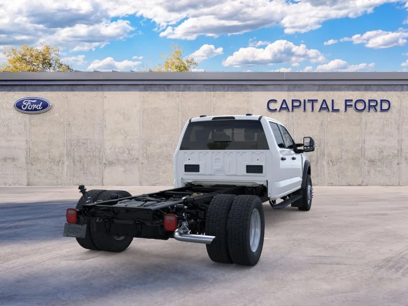 New 2026 Oxford White Ford F-550® XL image 32