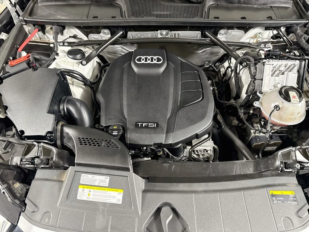 Used 2018 Ibis White Audi Premium Plus image 32