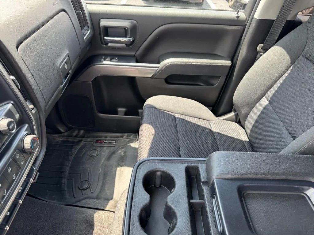 Used 2019 Gray Chevrolet LT image 13