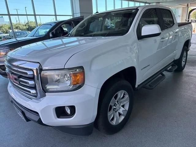 Used 2017 SUMMIT WHITE GMC 2WD SLE image 3