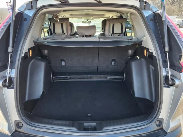 Used 2022 Silver Honda EX image 18
