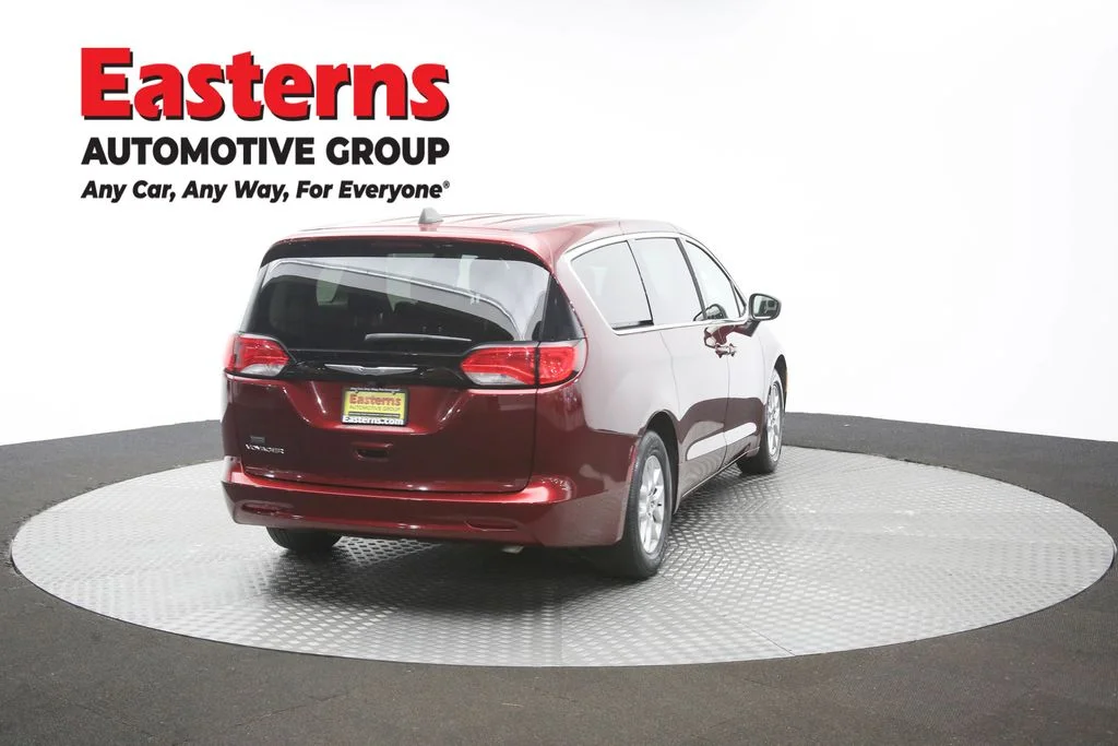 Used 2023 Red Chrysler LX image 35