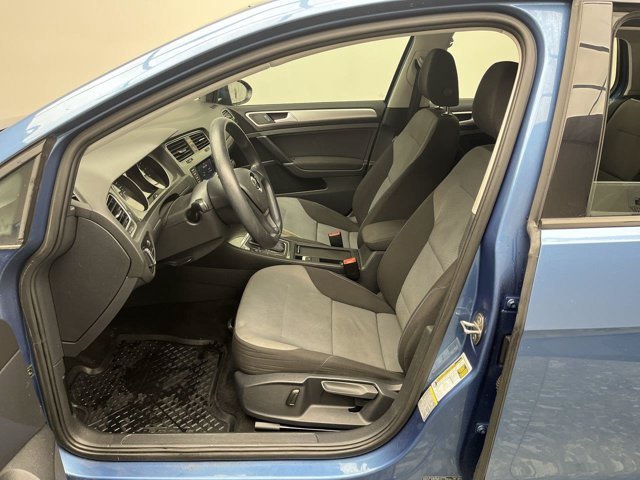 Used 2015 Blue Volkswagen Limited Edition image 9