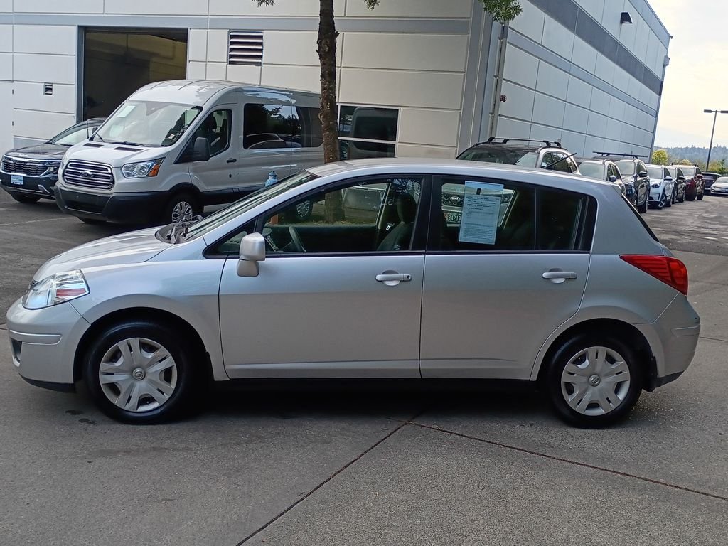 Used 2011 Brilliant Silver Metallic Nissan 1.8 S image 6