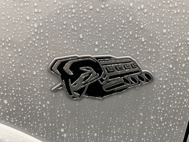 New 2026 Bright White Clear-Coat Exterior Paint RAM Laramie image 21